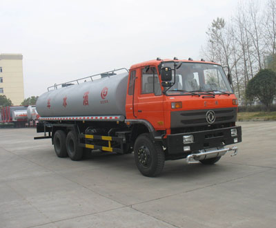 20方灑水車圖片