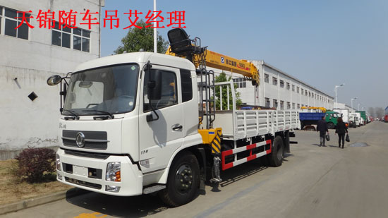 東風隨車吊圖片