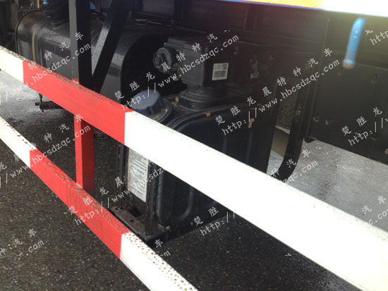 東風(fēng)EQ5160起重運(yùn)車輸
