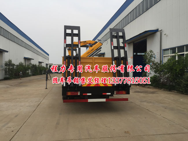 可以拉挖機(jī)隨車(chē)吊圖片